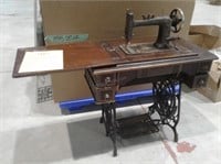 New Williams Vintage Sewing Machine on Casters