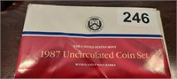 1987 US MINT UNCIRCULATED COIN SET BOTH P&D