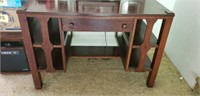Desk 29x42x26 with Built in Book Ends