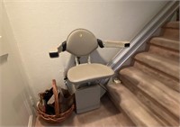 BACKHOME SAFETY HANDICAP STAIR LIFT CHAIR-12 STEPS