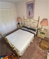 FULL SIZE BED SET INCL NIGHTSTANDS, LAMPS,