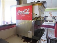 Fountain soda machine with all back room equipment