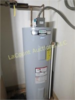 AO Smith Commercial grade electric water heater