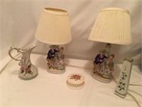 CERAMIC FIGURINE LAMPS