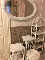 WHITE WICKER BATHROOM DECOR