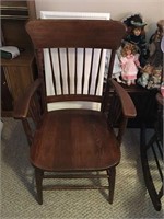 SOLID WOOD ARM CHAIR