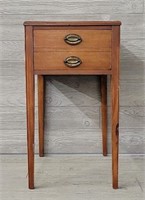 Wood End Table w/ Drawer