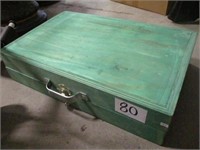 WOODEN TOOL CHEST OF AUGER BITS ETC