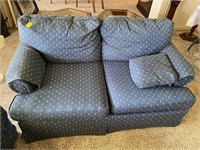 Love Seat 55x35x28H