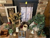Picture, Flowers & Misc. Decor on Harth