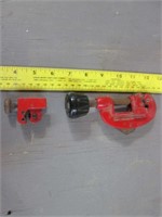 2 Small Pipe Cutters
