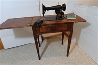 Vintage Singer Sewing Machine w/Cabinet-needs