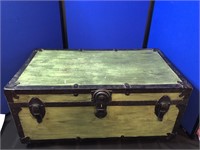 Vintage Trunk on casters - See photos for conditio