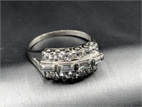 10K Gold Diamond Ring "Tiara"