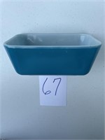 Pyrex Blue Refrigerator Dish