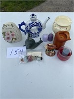 Canton Collection Tea pot, Candles, Garden Snail