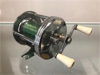 Vintage Bronson Fleetwing Reel