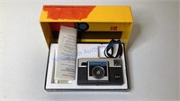 KODAK INSTAMATIC X-15 COLOR OUTFIT CAMERA