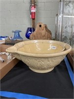 2 measuring bowls