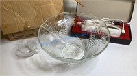 ANCHOR HOCKING PUNCH BOWL AND CUPS,