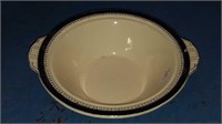 Regina cream pedal serving dish 9 inches by 2.75