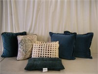 Set of 8 beautiful feather-filled accent pillows