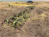 8 section JD pull type rotary hoe w/cable hitch
