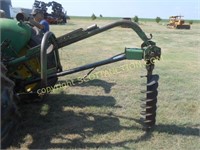 JD 3pt PTO post hole digger