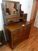 Very Nice Antique Dresser w/ Mirror