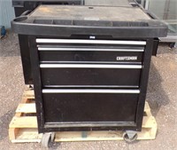 CRAFTSMAN TOOL CHEST W/WHEELS