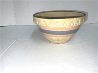 VINTAGE BOWL