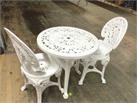 PLASTIC PATIO SET