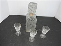 GLASS DECANTER AND 3 STEMMED GLASSES