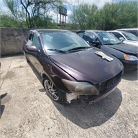 2009 Maroon Toyota Scion