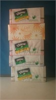5 boxes of Kleenex tissue