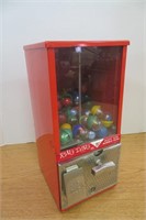 Vintage 5 Cent  Bubble Gum Machine w Key & Toys