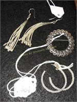 Unmark circle pin & hoop earrings, 926 earrings