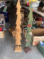 Lot of two wooden Christmas trees