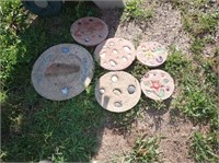 (6) Round Decorative Landscape Stepping Stones