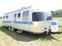 1989 26ft. Air Stream Excelo 1000 Tandem Axle