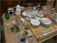 Very large lot of glassware & nic nacs