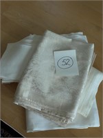 Fine linen lot- formal table cloth&related