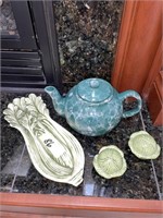 Kitchen floral decor, teapot