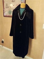 52" size 10/12  mink coat rev. to Taffeta