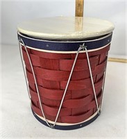 Tall drum with lid