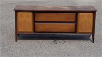 Vintage electrical solid state stereo with Gerard