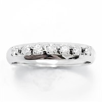 Diamond & 10k White Gold Band Ring