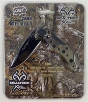 Realtree Pocket Knife in Package