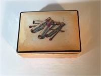 CIGARETTE BOX CERAMIC