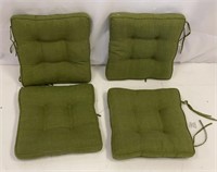 4 Outdoor Seat Cushions Green
